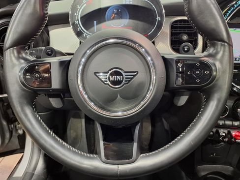 Used 2024 MINI Cooper S image 11