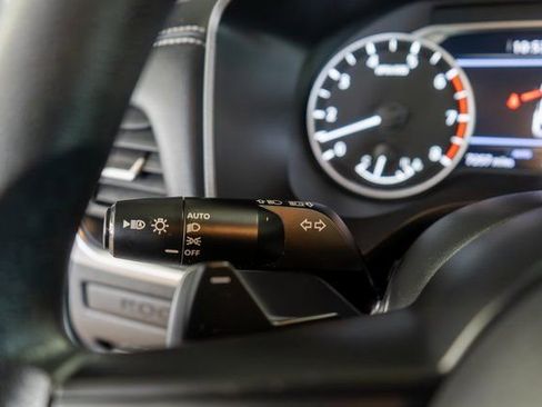 Certified 2023 Nissan Rogue S image 24