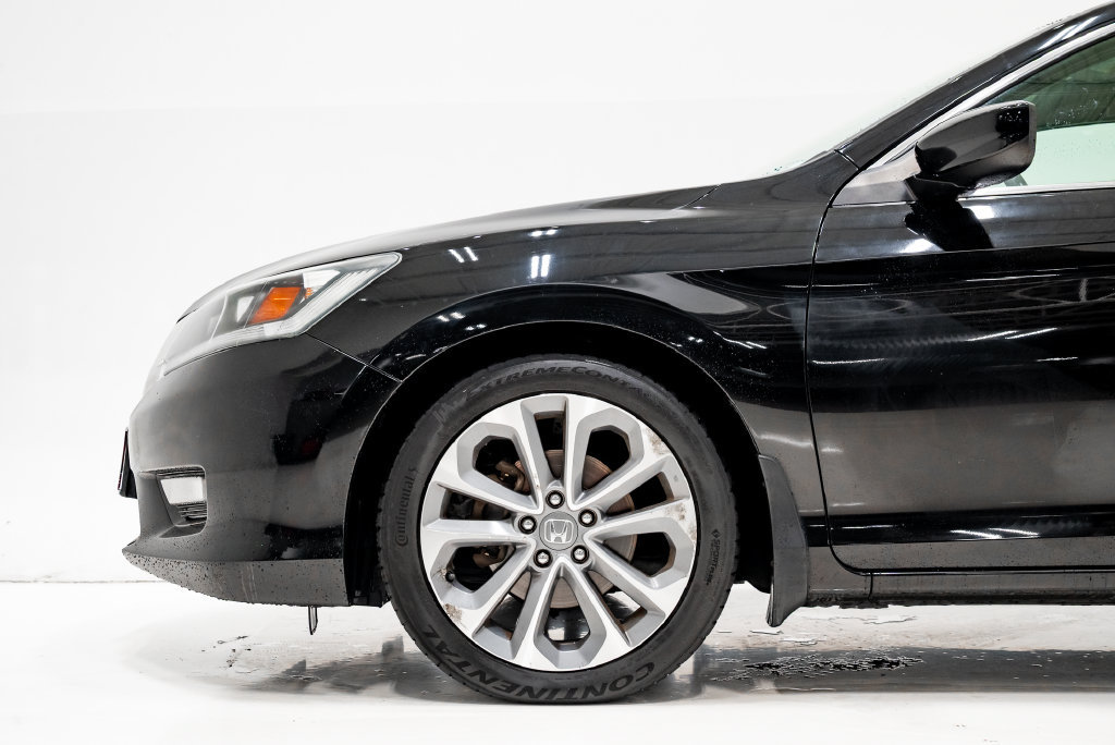 Used 2014 Honda Accord Sport image 31