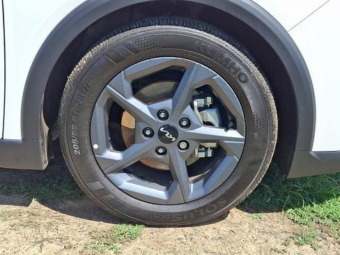 Certified 2026 Kia K4 FWD image 8
