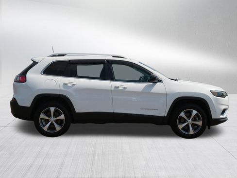 Used 2021 Jeep Cherokee Limited w/ Elite Package AWD/4WD image 8