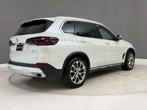 Used 2024 BMW X5 xDrive40i w/ Premium Package AWD/4WD image 9