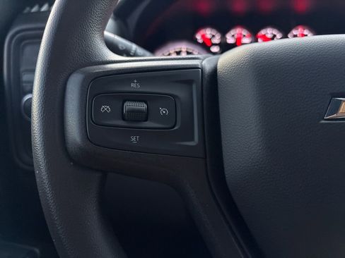 Used 2021 Chevrolet Silverado 1500 Custom image 13