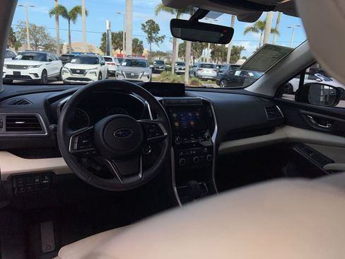 Used 2019 Subaru Ascent Premium image 15