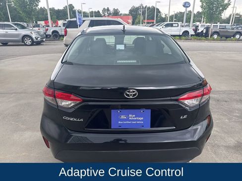 Used 2024 Toyota Corolla LE w/ LE Convenience Package FWD image 5