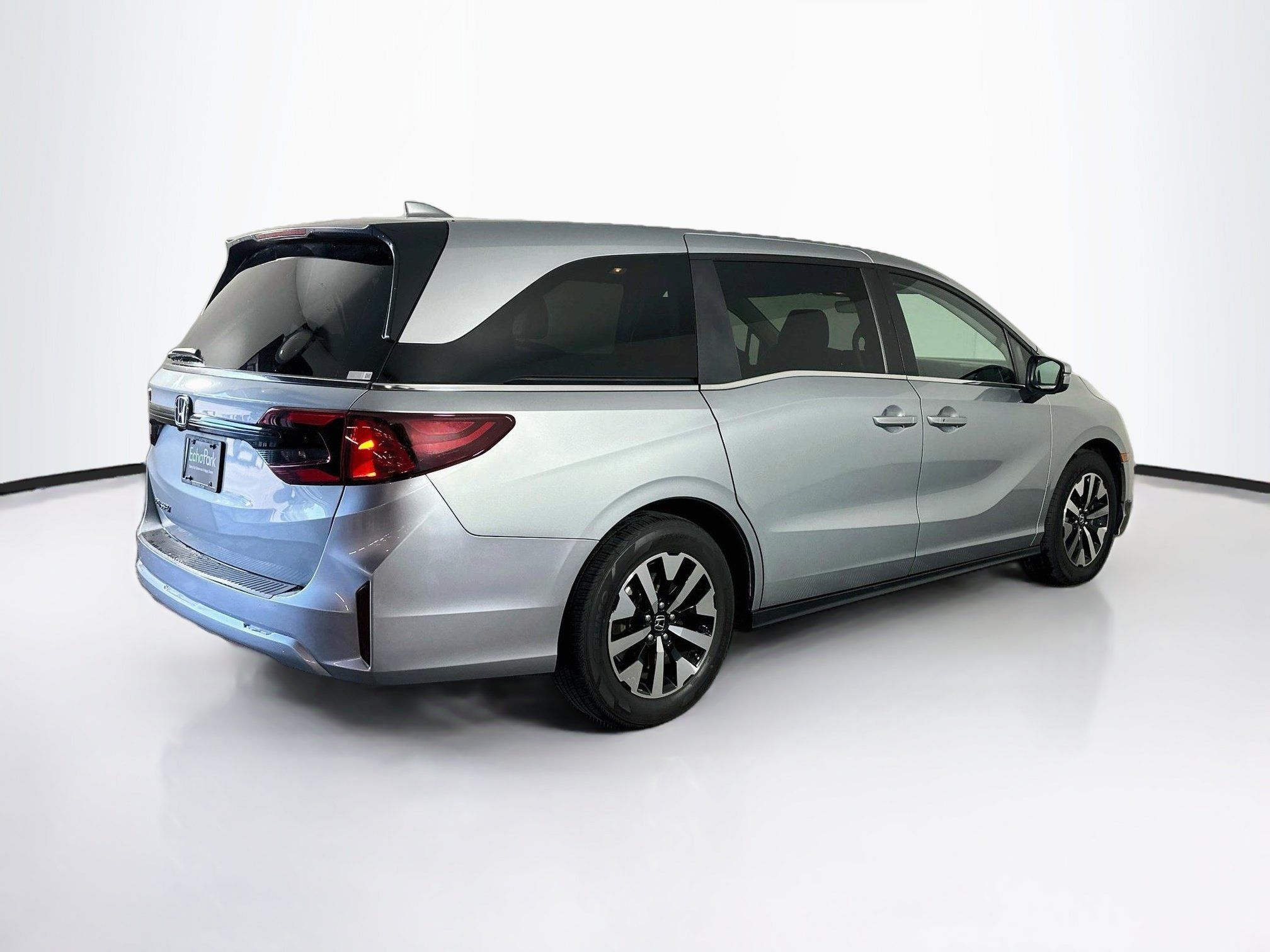 Used 2025 Honda Odyssey EX-L image 9