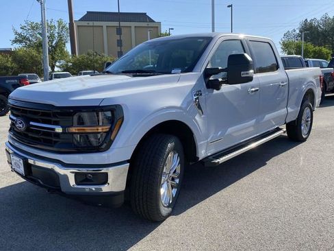 New 2025 Ford F150 XLT w/ Equipment Group 302A MID image 6