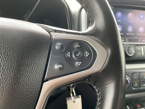 Used 2022 Chevrolet Colorado LT w/ Luxury Package RWD image 25