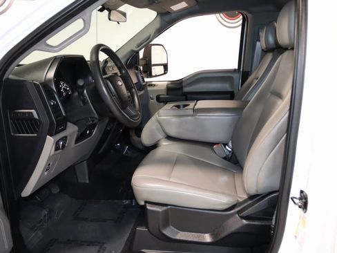 Used 2018 Ford F150 XL w/ Trailer Tow Package w/101A image 29