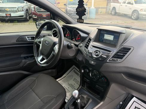 Used 2016 Ford Fiesta ST FWD image 19