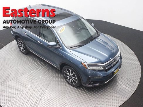 Used 2019 Honda Pilot Touring image 3