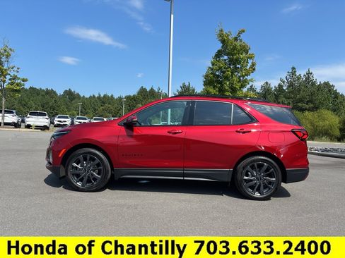 Used 2024 Chevrolet Equinox RS w/ RS Leather Package FWD image 4