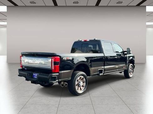 Used 2024 Ford F350 King Ranch AWD/4WD image 3
