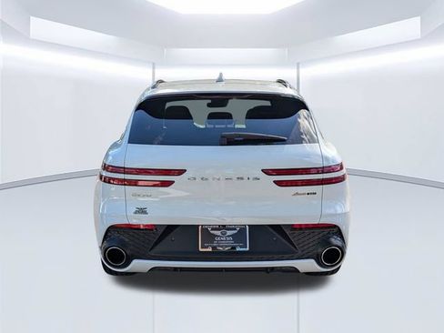 Used 2025 Genesis GV70 3.5T Sport w/ Sport Advanced Package AWD/4WD image 6