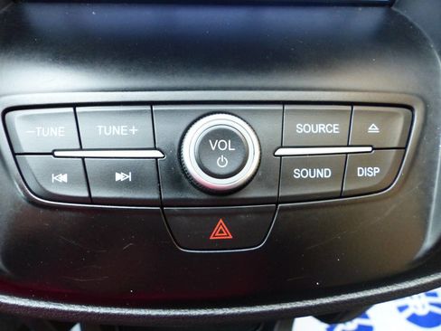 Used 2017 Ford Escape SE w/ SE Leather Comfort Package image 32