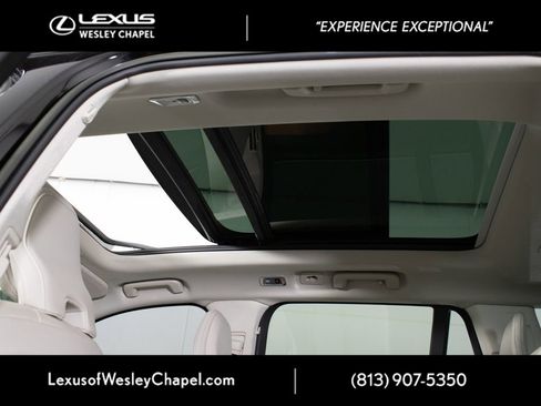 Used 2022 Volvo XC90 T5 Momentum w/ Advanced Package FWD image 18