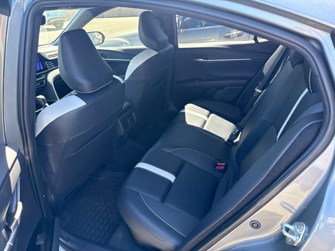 Used 2025 Toyota Camry SE w/ Multimedia Upgrade Package FWD image 6