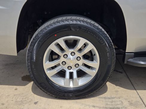 Certified 2020 Chevrolet Tahoe LT RWD image 27