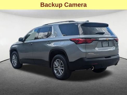 Used 2023 Chevrolet Traverse LT AWD/4WD image 7