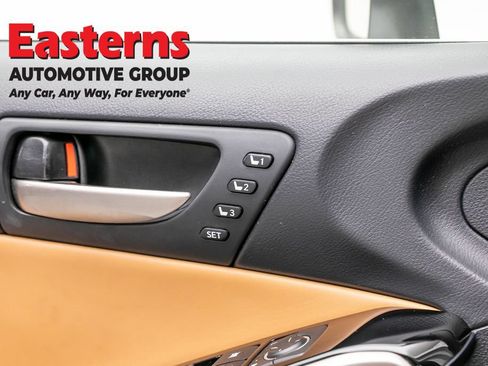Used 2018 Lexus IS 300 AWD w/ Comfort Package image 21