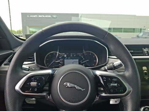 Used 2023 Jaguar F-PACE R-Dynamic S AWD/4WD image 20