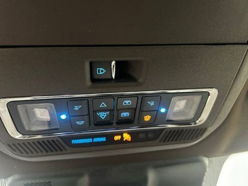Used 2023 Ford F150 King Ranch w/ Equipment Group 601A High AWD/4WD image 18