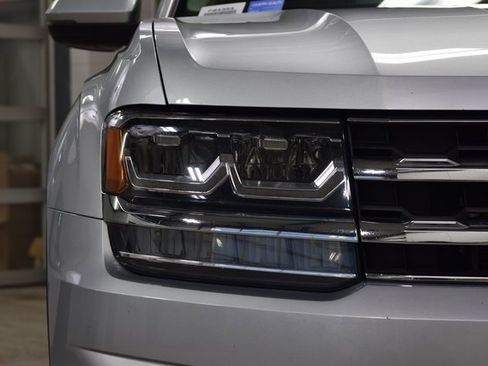 Used 2018 Volkswagen Atlas SE image 12
