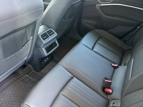 Used 2021 Audi e-tron Premium w/ Convenience Plus Package AWD/4WD image 12