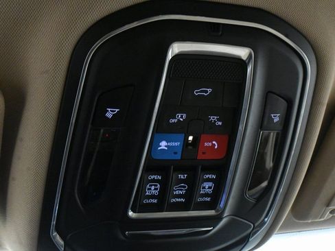 Used 2021 Jeep Grand Cherokee L Limited w/ Trailer Tow Group (B) image 12