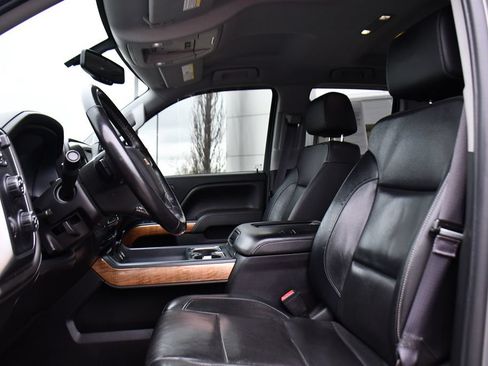 Used 2017 Chevrolet Silverado 1500 LTZ AWD/4WD image 13