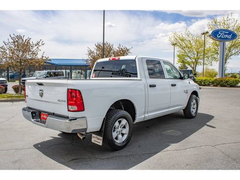 Used 2023 RAM 1500 Classic SLT w/ Electronics Group AWD/4WD image 8