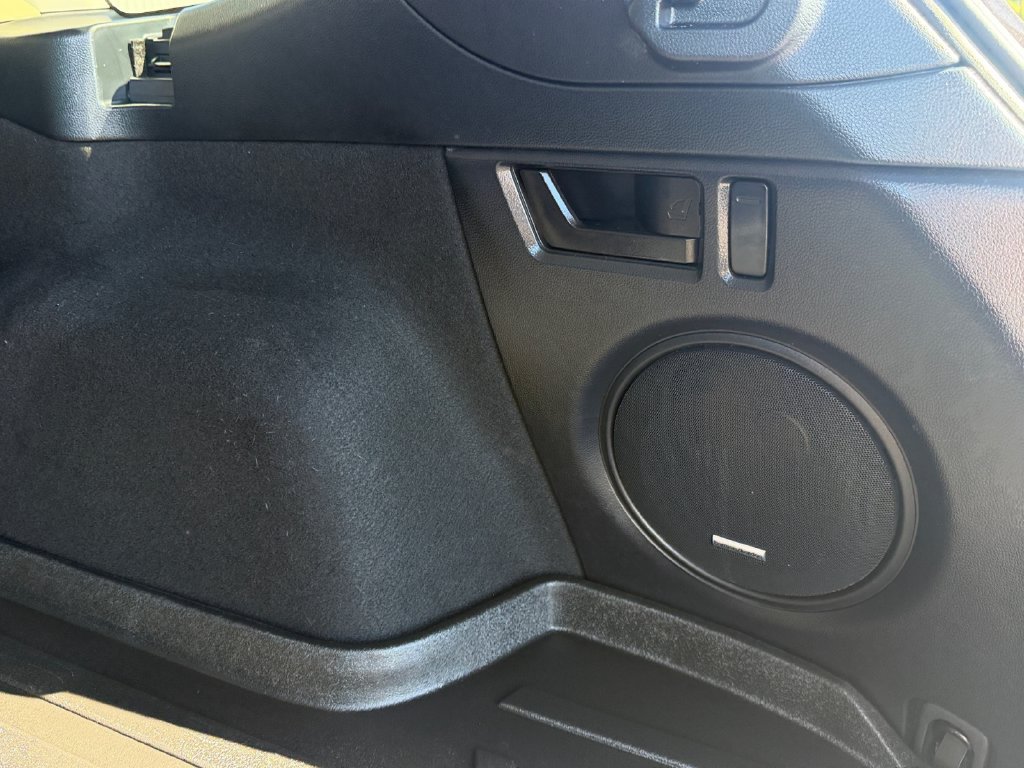 Used 2019 Subaru Outback 2.5i Limited AWD/4WD image 16