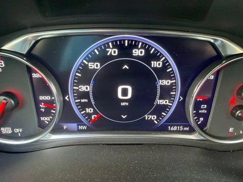 Used 2023 Chevrolet Traverse Premier AWD/4WD image 28