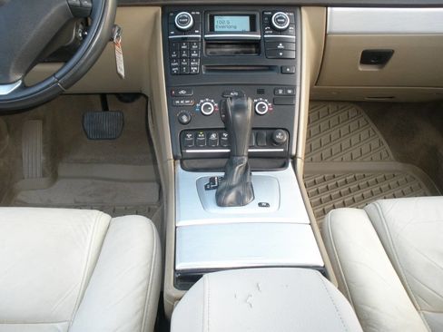 Used 2013 Volvo XC90 3.2 image 34