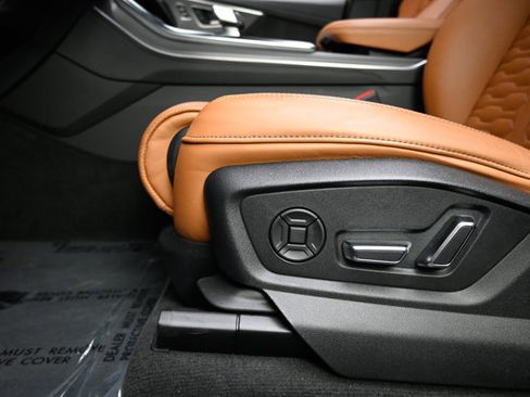 Used 2023 Audi RS Q8 w/ Black Optic Package image 49
