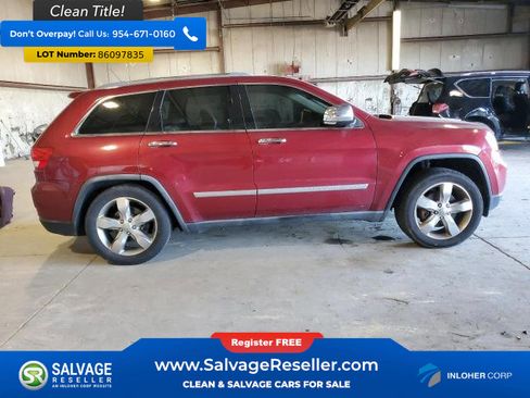 Used 2012 Jeep Grand Cherokee Overland image 4