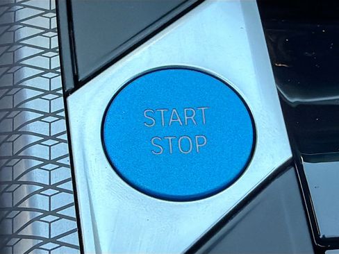 New 2026 BMW i4 eDrive40 w/ Parking Assistance Package RWD image 36