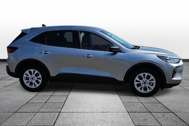 Certified 2024 Ford Escape Active w/ Cold Weather Package FWD image 4