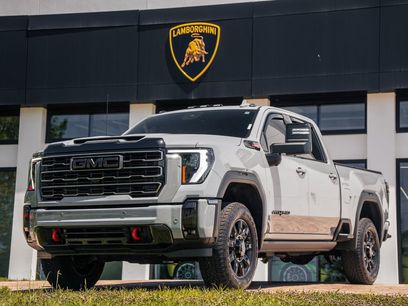 Used 2025 GMC Sierra 2500 AT4 w/ AT4 Premium Plus Package