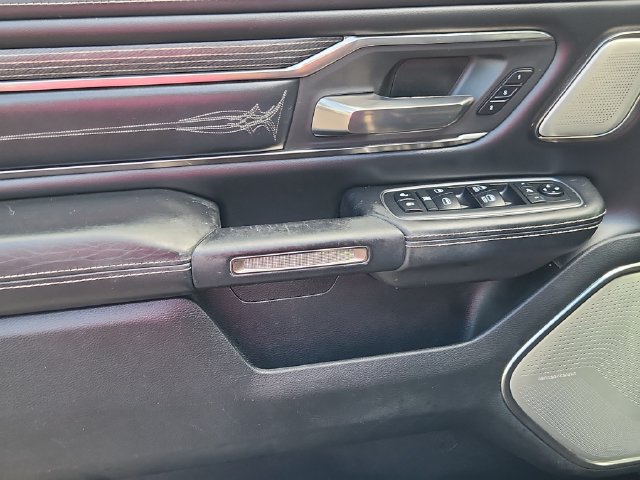 Used 2019 RAM 1500 Limited AWD/4WD image 6