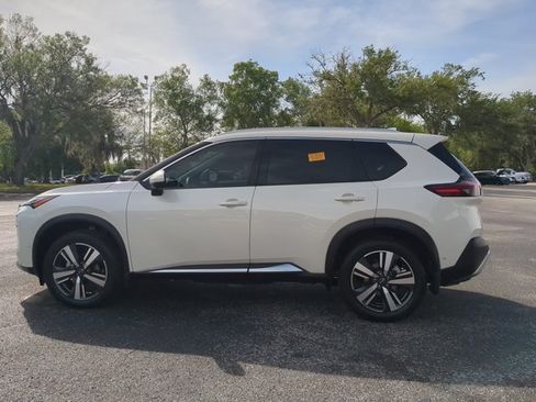 Certified 2023 Nissan Rogue Platinum w/ Platinum Premium Package FWD image 7