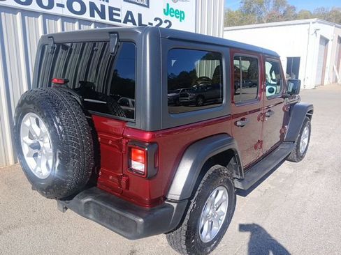 Used 2021 Jeep Wrangler Unlimited Islander image 3