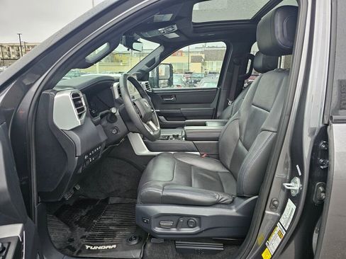 Used 2023 Toyota Tundra Platinum image 19
