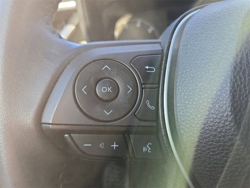 Used 2023 Toyota Corolla SE image 32