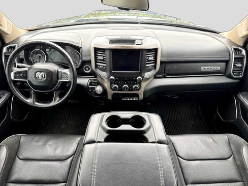 Used 2019 RAM 1500 Laramie AWD/4WD image 14