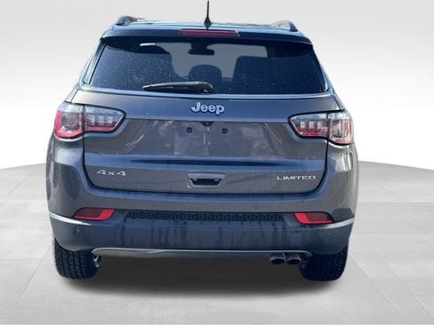 Used 2022 Jeep Compass Limited image 40