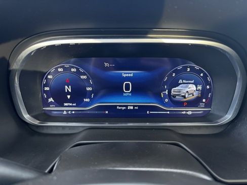 Certified 2023 Chevrolet Suburban High Country image 27