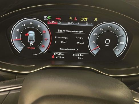 Used 2022 Audi Q5 2.0T Premium Plus w/ Premium Plus Package AWD/4WD image 30