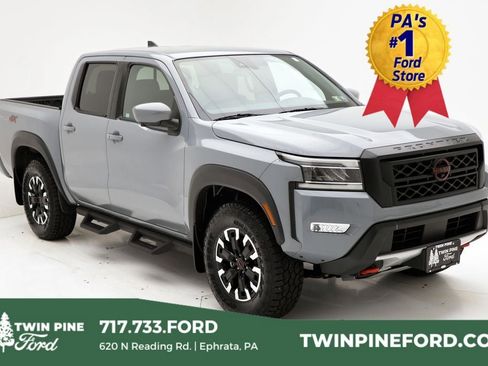 Used 2023 Nissan Frontier PRO-4X w/ Pro Convenience Package image 1