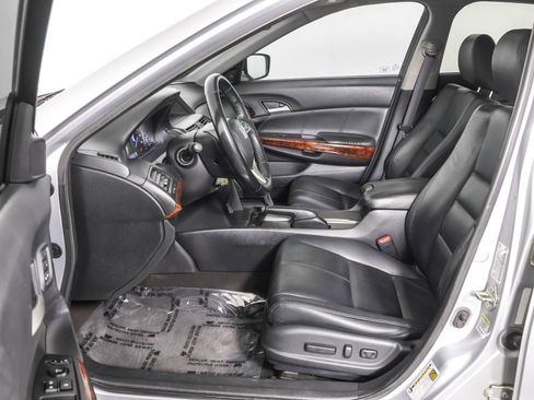 Used 2010 Honda Crosstour EX-L image 6